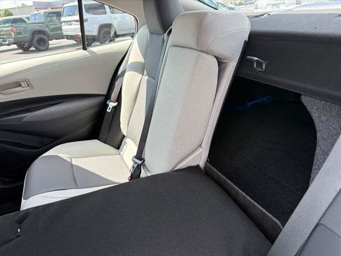 Used 2026 Toyota Corolla LE FWD image 8