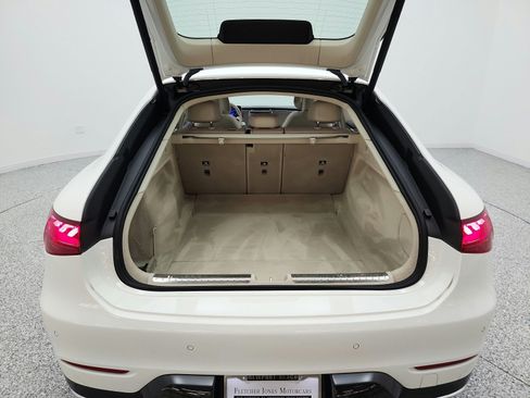Used 2022 Mercedes-Benz EQS 450+ Sedan image 17