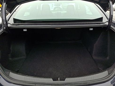 Used 2023 Chevrolet Malibu LT image 28