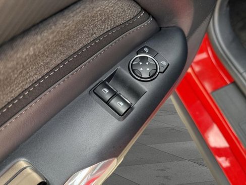 Used 2024 Ford Mustang Coupe RWD image 10