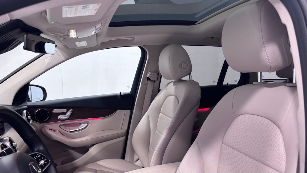 Certified 2021 Mercedes-Benz GLC 300 4MATIC image 12