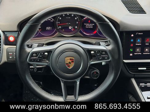 Used 2023 Porsche Cayenne Platinum Edition AWD/4WD image 23