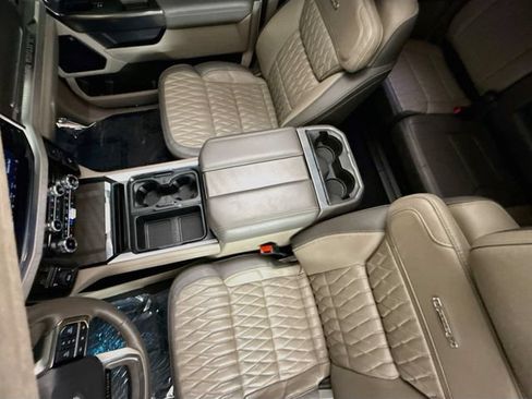 Used 2026 Ford F450 Platinum w/ Platinum Plus Package AWD/4WD image 23