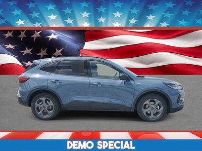 New 2025 Ford Escape ST-Line w/ Equipment Group 301A