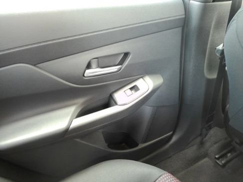 Used 2026 Nissan Sentra SR w/ Floor Mat Package FWD image 25