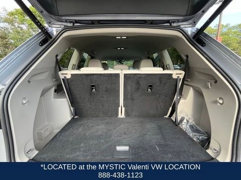 Certified 2024 Volkswagen Atlas SE image 20