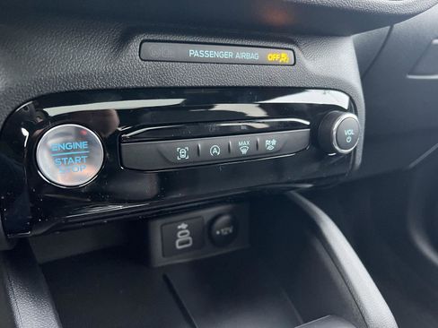 New 2026 Ford Escape ST-Line Select w/ Equipment Group 401A image 31