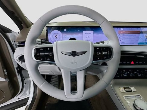 Used 2026 Genesis GV70 2.5T Advanced AWD/4WD image 10