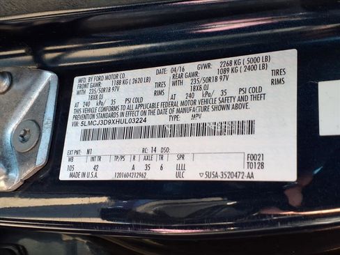 Used 2017 Lincoln MKC Reserve image 27