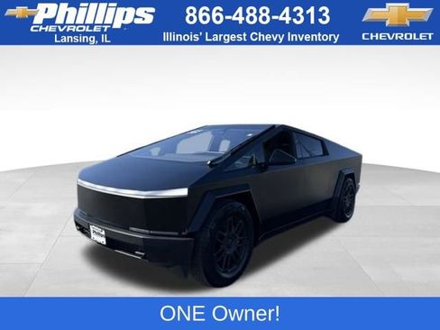 Used 2025 Tesla Cybertruck AWD Crew Cab image 1