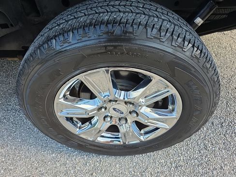 Used 2016 Ford F150 XLT w/ Equipment Group 302A Luxury RWD image 24