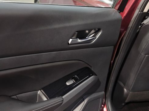 Used 2023 Nissan Altima 2.5 SL image 34