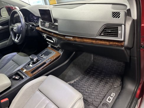 Used 2018 Audi Q5 2.0T Premium Plus w/ Premium Plus Package AWD/4WD image 17