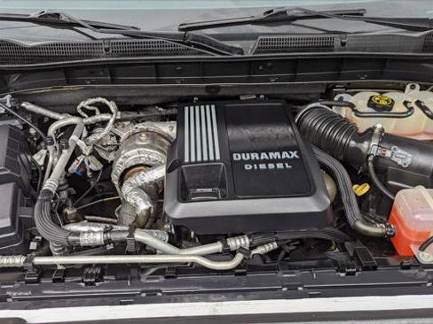 Used 2021 GMC Sierra 1500 AT4 w/ AT4 Value Package AWD/4WD image 32
