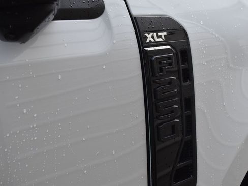 New 2026 Ford F250 XLT w/ XLT Premium Package image 11