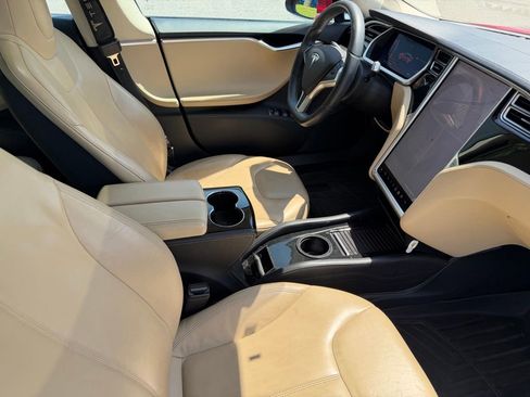 Used 2014 Tesla Model S RWD image 27
