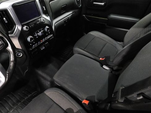 Used 2019 GMC Sierra 1500 SLE w/ SLE Value Package AWD/4WD image 53