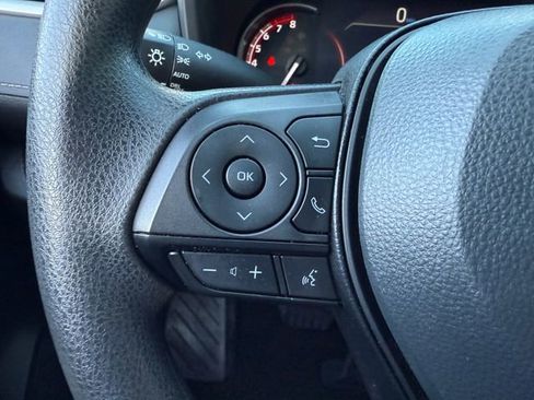 Used 2024 Toyota RAV4 XLE image 12