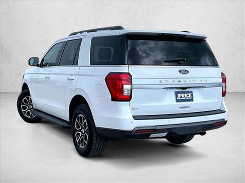 Used 2024 Ford Expedition XLT RWD image 13