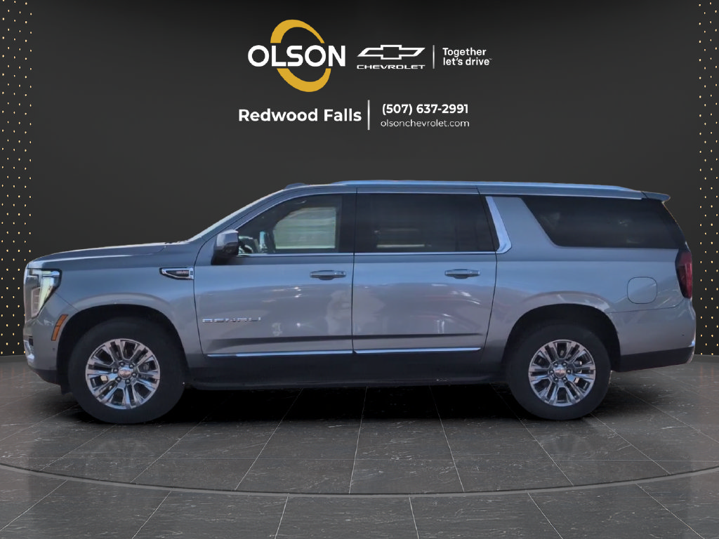 Used 2025 GMC Yukon XL Denali AWD/4WD image 2