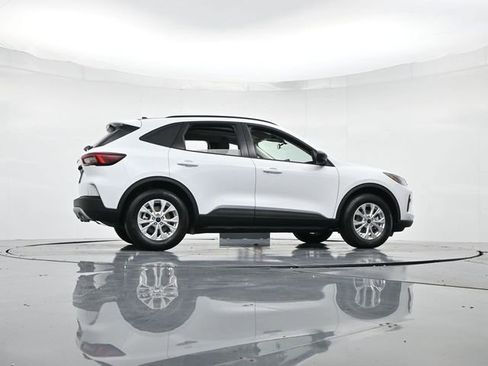 New 2026 Ford Escape Active image 30