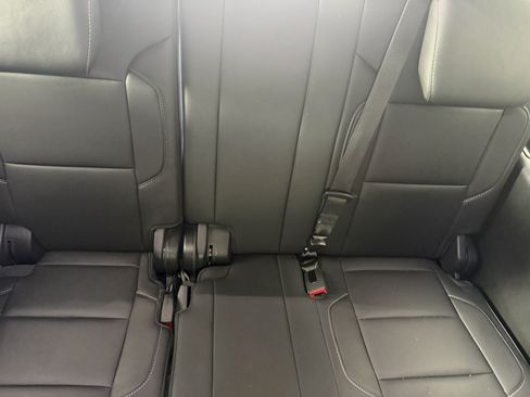 Used 2020 GMC Yukon XL SLT AWD/4WD image 17