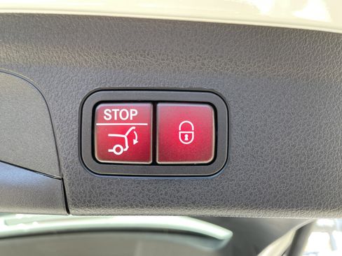 Certified 2022 Mercedes-Benz GLE 350 4MATIC image 11