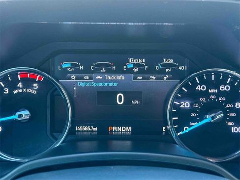 Used 2022 Ford F250 Lariat w/ Chrome Package image 24