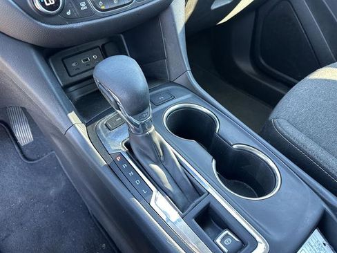 Certified 2024 Chevrolet Equinox LT image 19