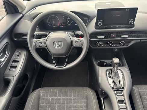 Certified 2025 Honda HR-V LX image 16