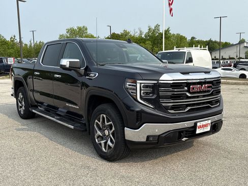 Used 2022 GMC Sierra 1500 SLT w/ SLT Premium Plus Package image 3