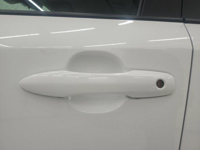 Certified 2027 Toyota Corolla LE FWD image 14