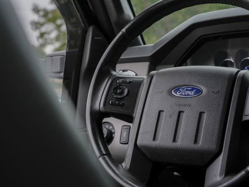 Used 2016 Ford F350 Lariat w/ Lariat Interior Package AWD/4WD image 46