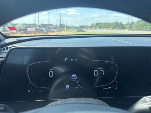 Used 2023 Kia Sportage X-Line AWD/4WD image 15