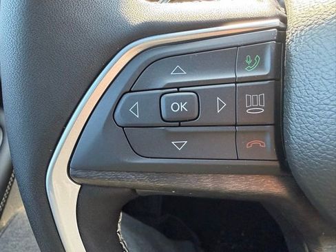 New 2026 Jeep Grand Cherokee Limited w/ Limited Altitude Package AWD/4WD image 18