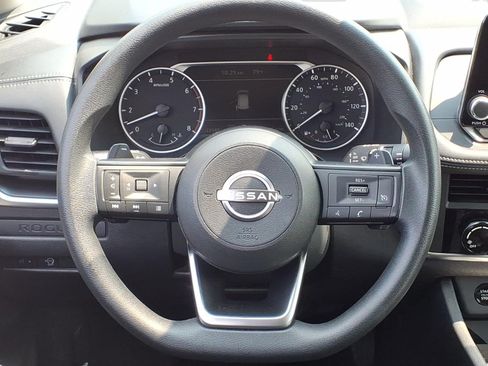 Used 2024 Nissan Rogue S AWD/4WD image 22
