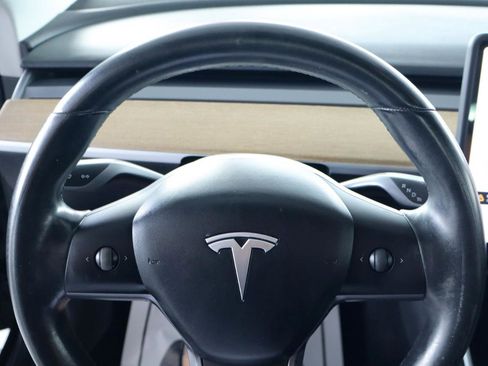Used 2019 Tesla Model 3 Long Range RWD image 21