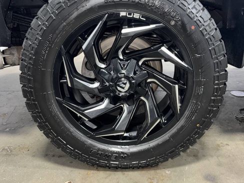 Used 2016 GMC Sierra 2500 Denali w/ Duramax Plus Package image 5