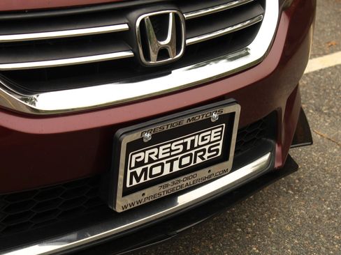 Used 2015 Honda Accord LX image 36