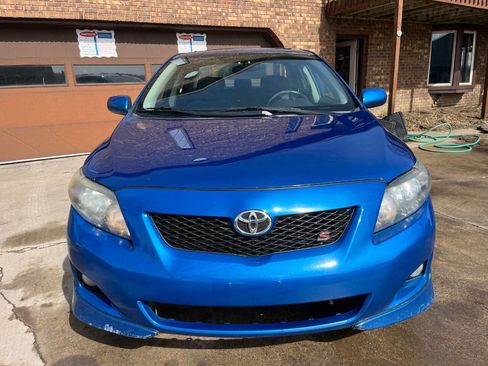 Used 2010 Toyota Corolla S image 2