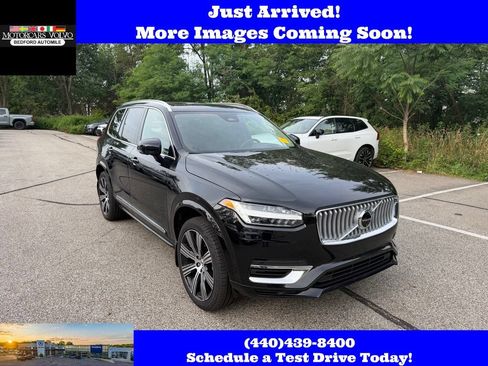 Used 2025 Volvo XC90 T8 Ultra w/ Protection Package Premier AWD/4WD image 1