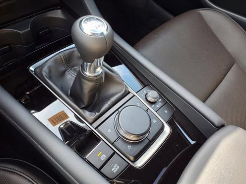 New 2026 MAZDA MAZDA3 2.5 S Hatchback w/ Premium Pkg FWD image 14