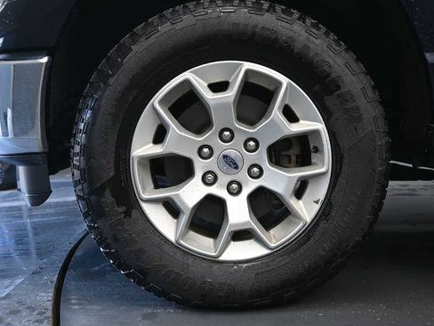 Used 2022 Ford F150 XLT w/ Equipment Group 301A Mid image 11