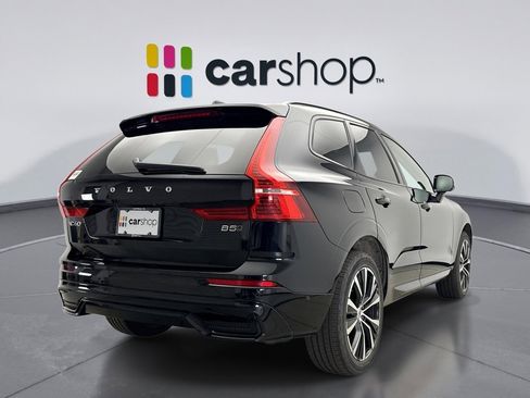 Used 2025 Volvo XC60 B5 Plus AWD/4WD image 5