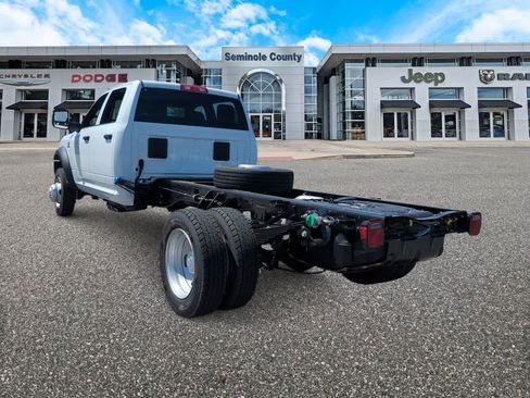 New 2026 RAM 5500 Tradesman w/ Chrome Appearance Group AWD/4WD image 6
