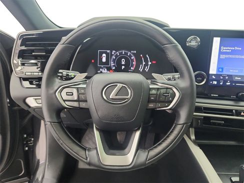 Used 2023 Lexus RX 350 Premium image 15