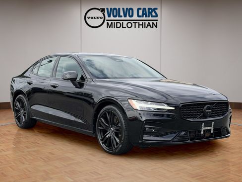 Used 2023 Volvo S60 B5 Plus w/ Climate Package AWD/4WD image 1