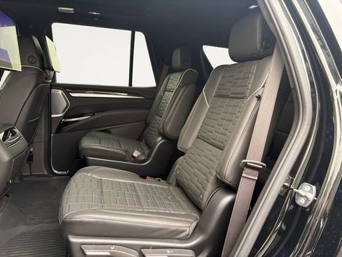 Used 2026 Cadillac Escalade Platinum Sport w/ LPO, ONYX Package AWD/4WD image 13