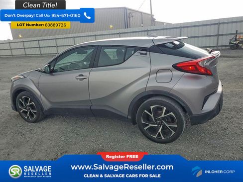 Used 2018 Toyota C-HR XLE FWD image 3
