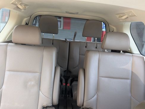 Used 2017 Lexus GX 460 Luxury AWD/4WD image 25